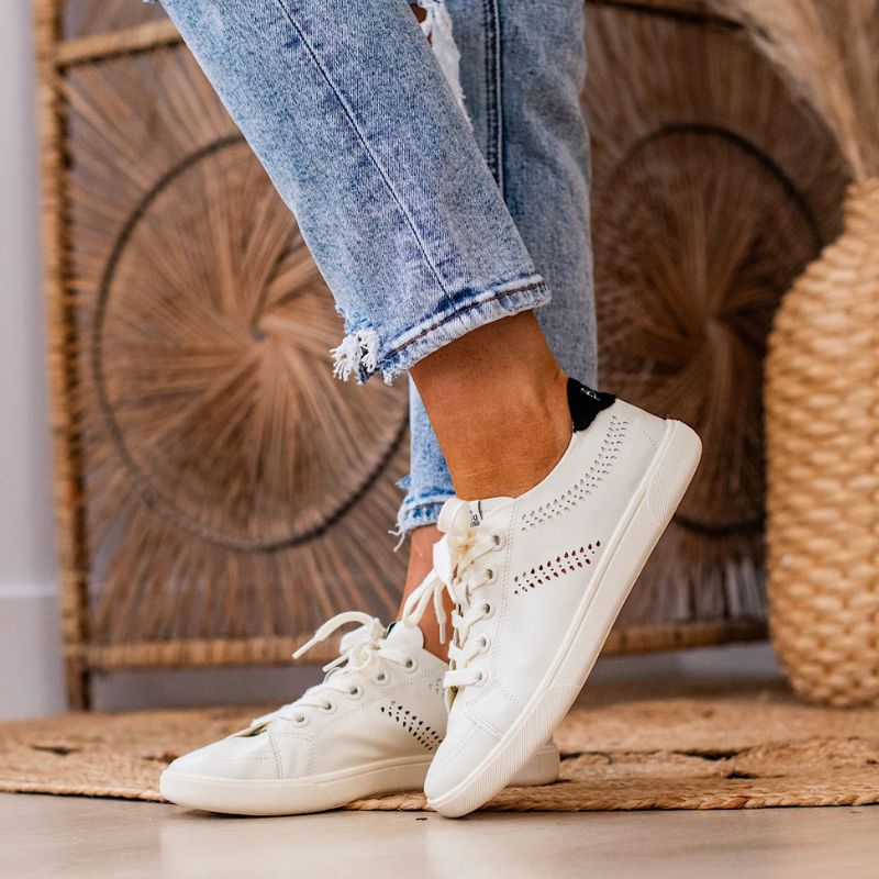 10 Tips for Making Your Footwear Last Longer