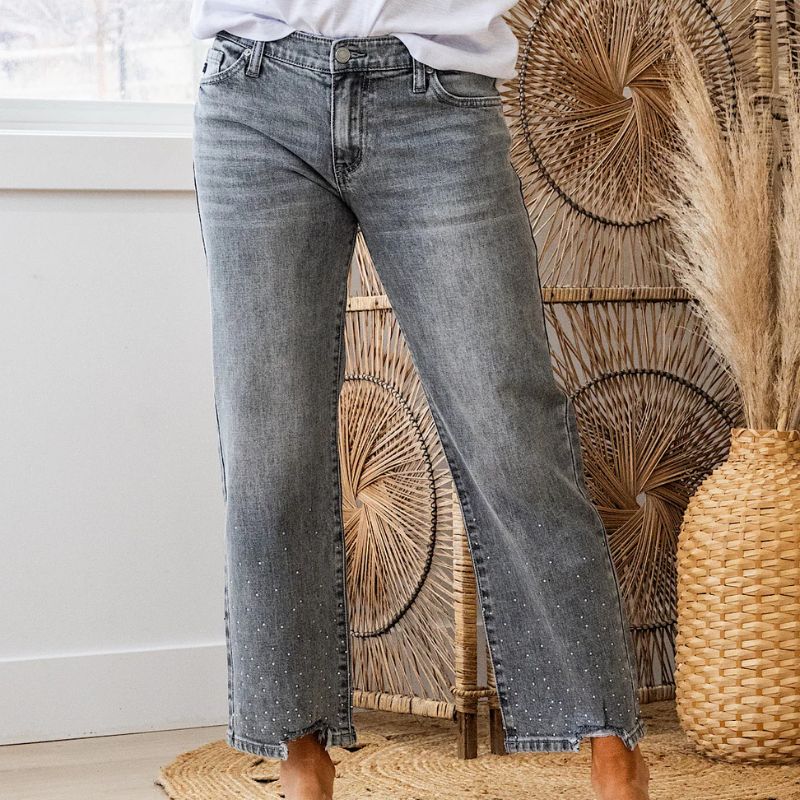 Denim Dos and Don’ts: Caring for Your Jeans