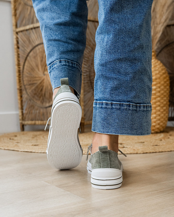 Very G Aman Velvet Sneakers - Sage Very G