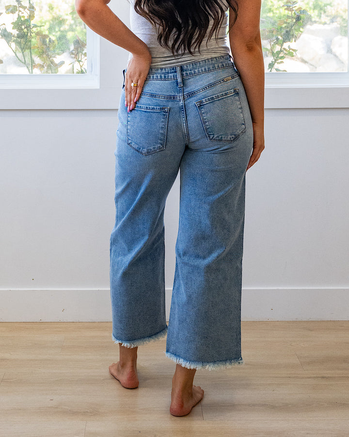 NEW! KanCan Logan Fray Hem Wide Leg Jeans KanCan