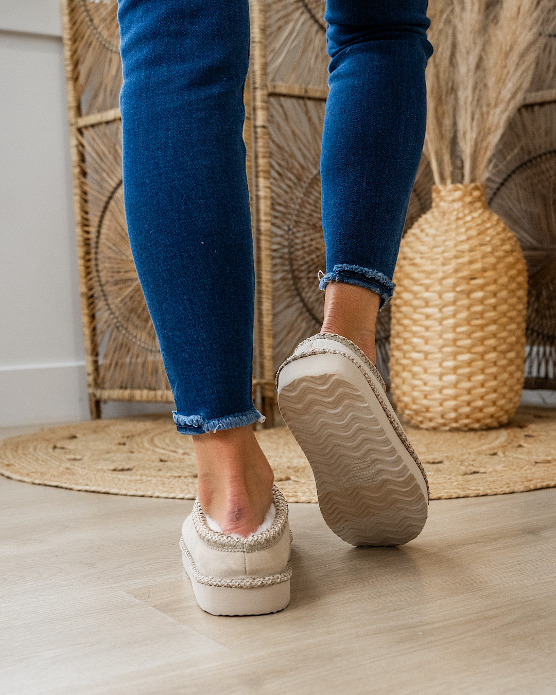 Very G Georgina Slippers - Cream Very G