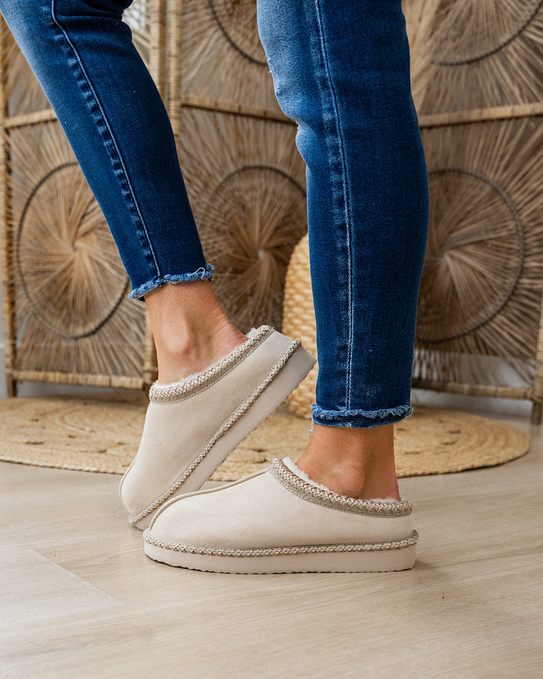 Very G Georgina Slippers - Cream Very G