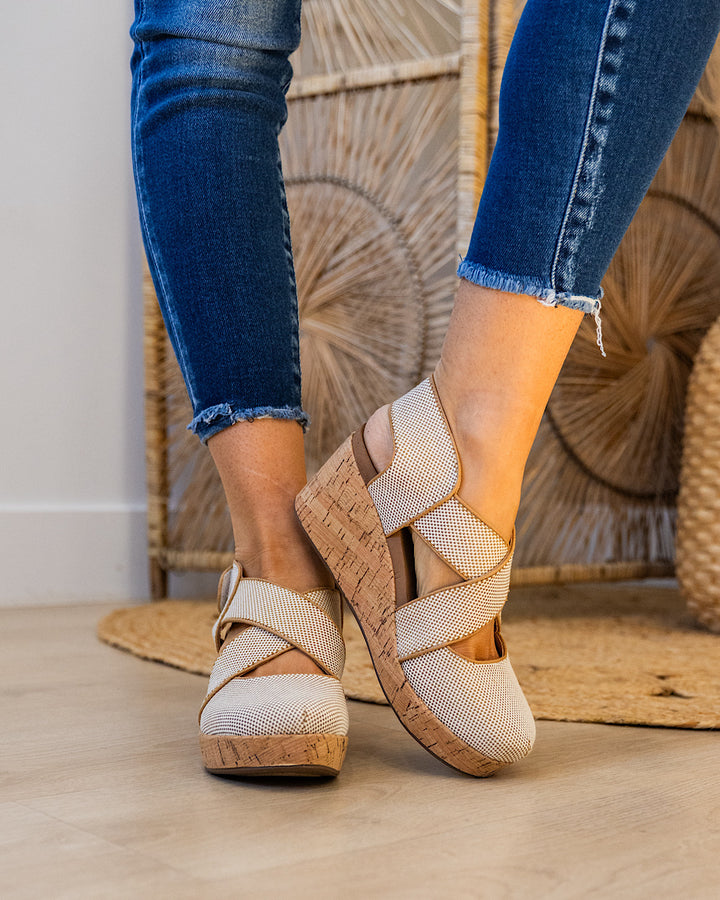 NEW! Corkys Case Closed Wedge Shoes - Caramel Combo