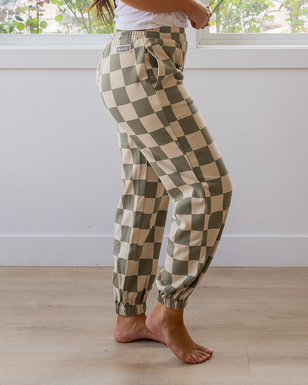 NEW! Ampersand Ave Soft Landing University Joggers Ampersand Ave
