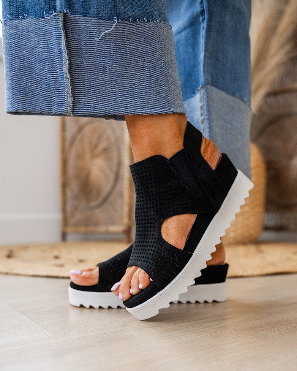 Very G Amy Sandals - Color Options Available! Very G