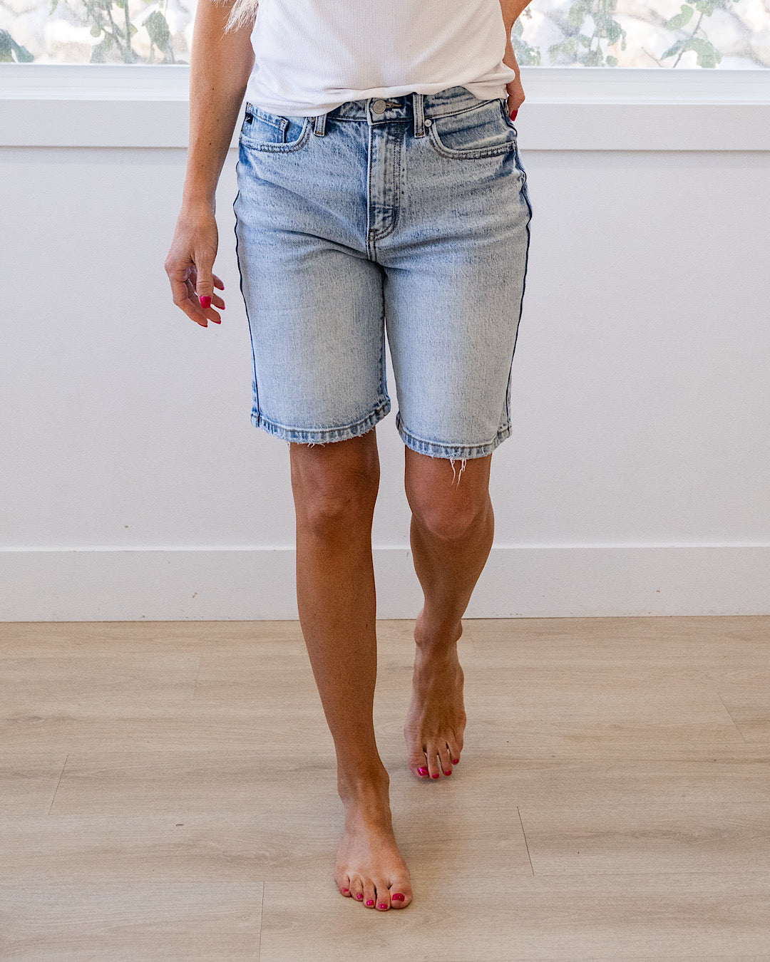 NEW! KanCan Londyn Bermuda Jean Shorts KanCan