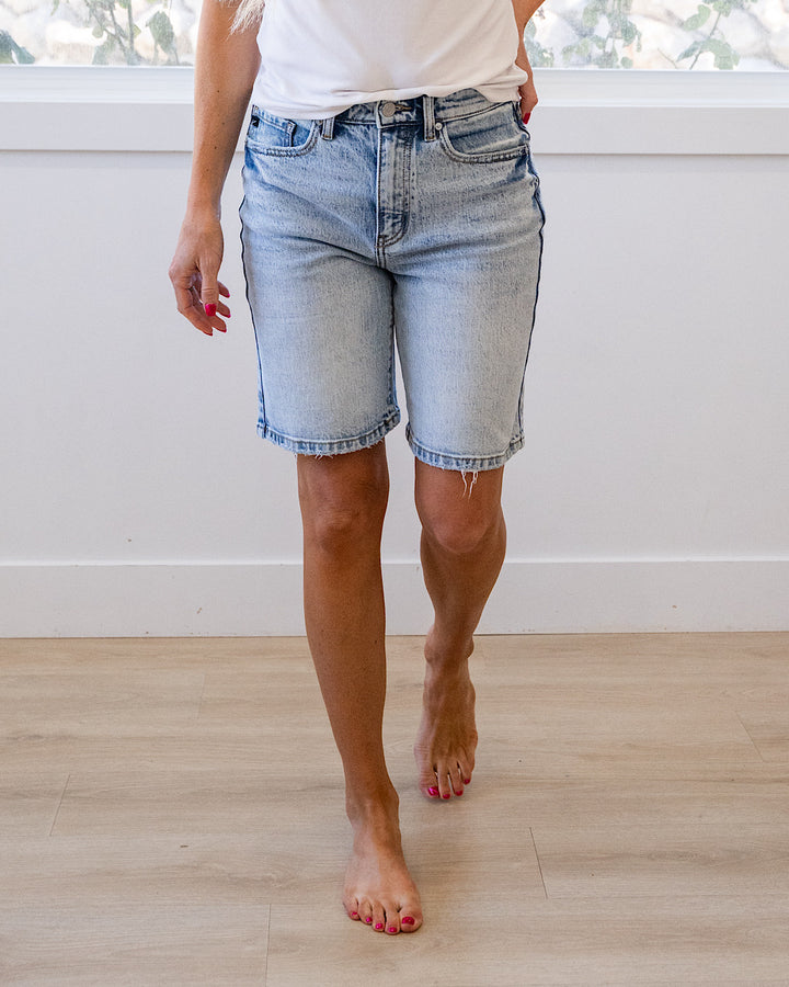 NEW! KanCan Londyn Bermuda Jean Shorts KanCan