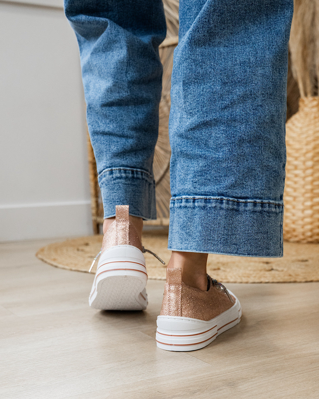 NEW! Very G Aman Glitter Snearkers - Rose Gold Very G