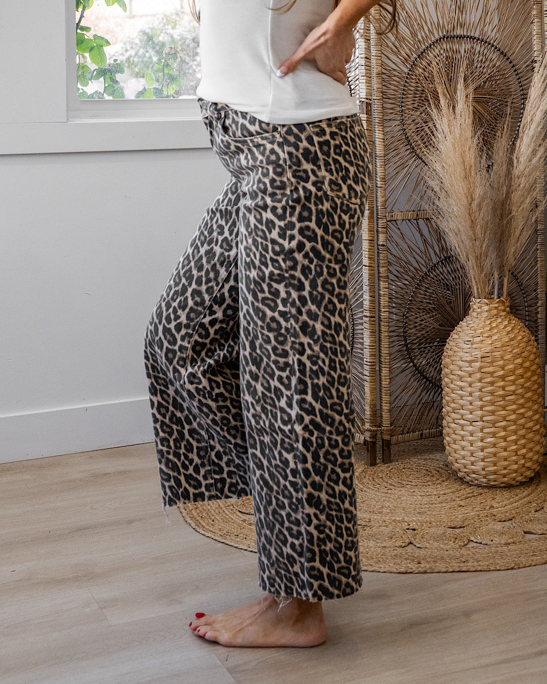 NEW! Vervet Skye Wide Leg Non Distressed Crop Jeans - Leopard Vervet