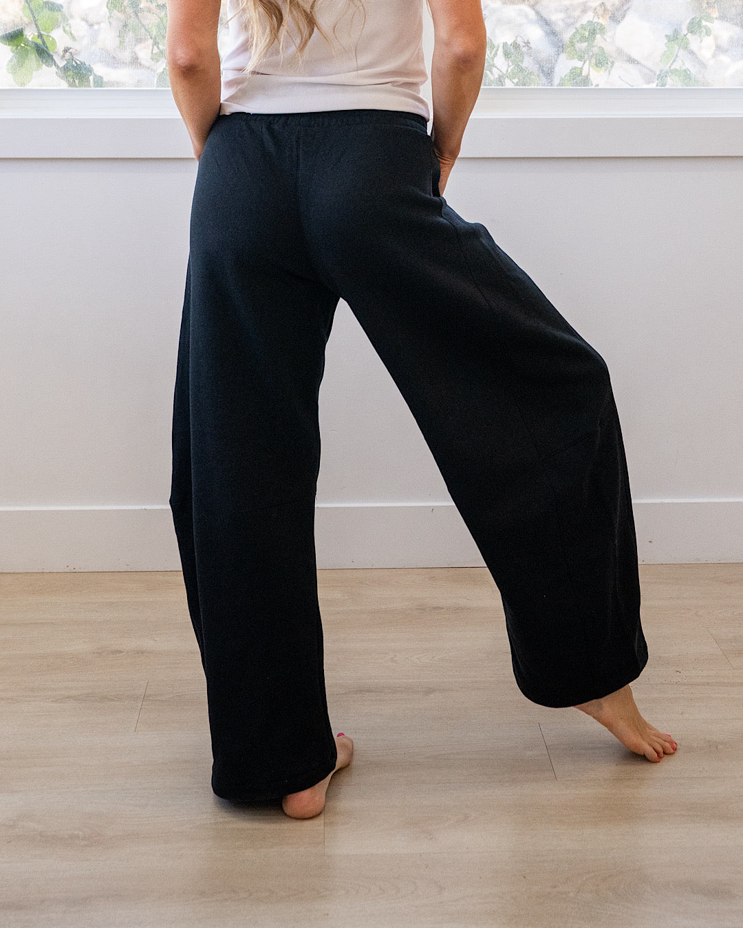 NEW! Micael Barrel Leg Lounge Pants - Black Reflex