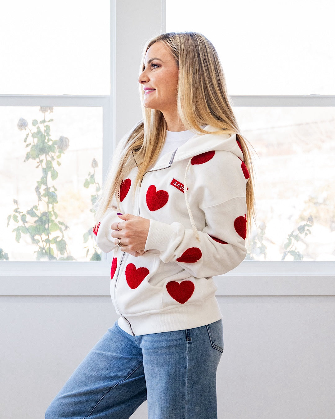 NEW! Ampersand Ave Comfort Zone FullZip Hoodie - Pulling Heartstrings Ampersand Ave