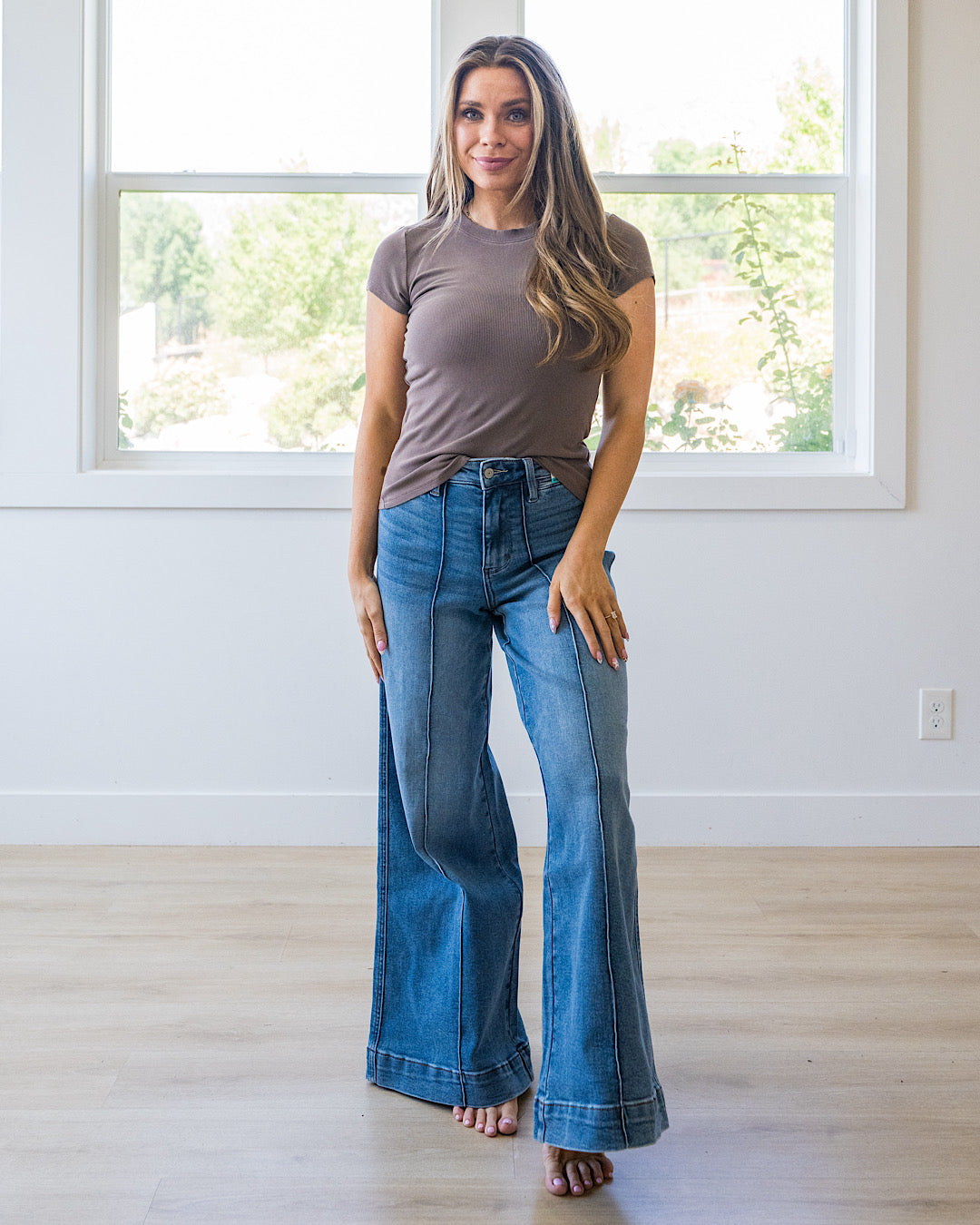NEW! Cassidy Short Sleeve Ribbed Top - Dark Brown