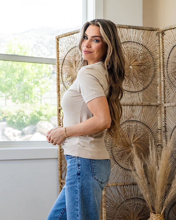 Larkin Short Sleeve Sweater - Almond Staccato