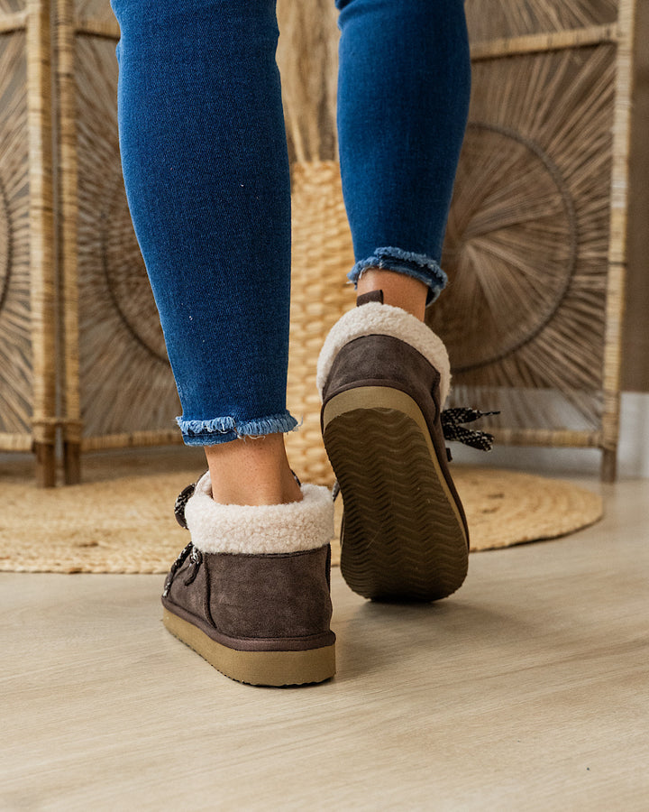 NEW! Very G Cherilyn Slip On Bootie - Chocolate Very G