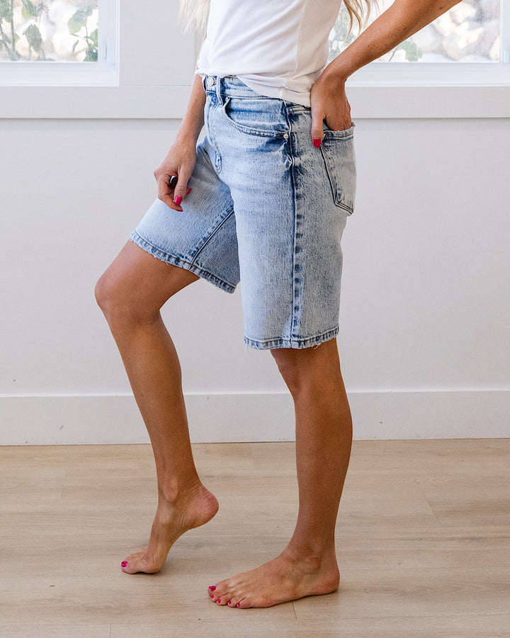 NEW! KanCan Londyn Bermuda Jean Shorts KanCan