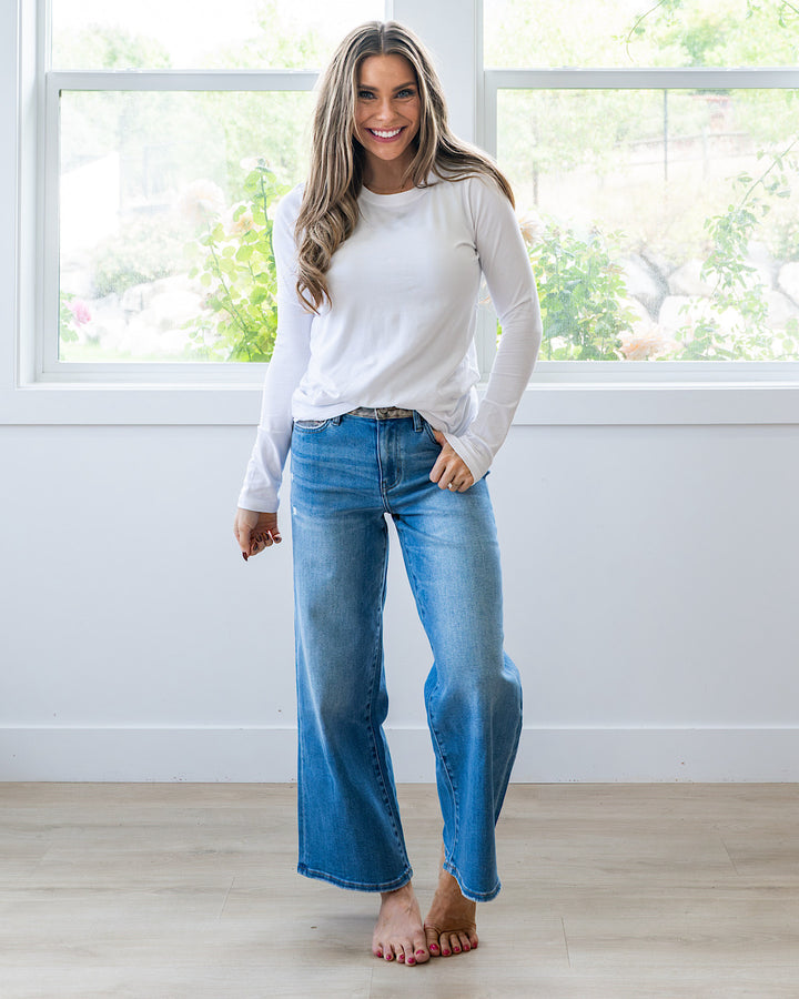 NEW! The Perfect Long Sleeve Top - White Zenana