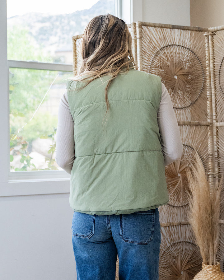 Corduroy Reversible Puffer Vest - Sage Staccato