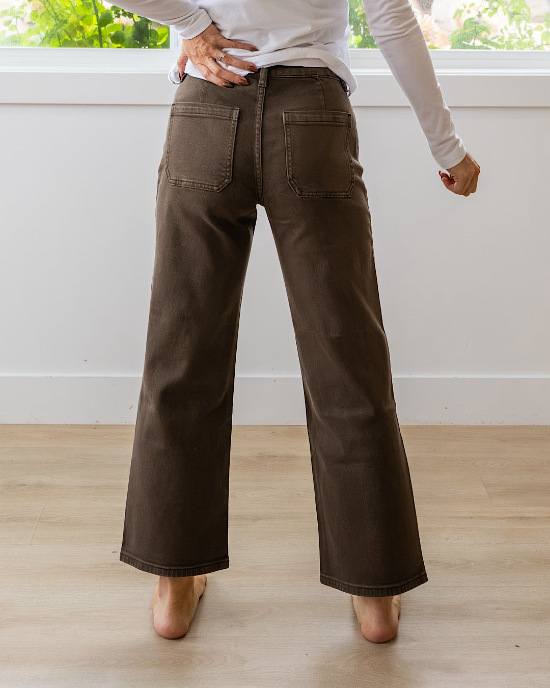 NEW! KanCan Carmine Slim Wide Leg Crop Jeans - Brown
