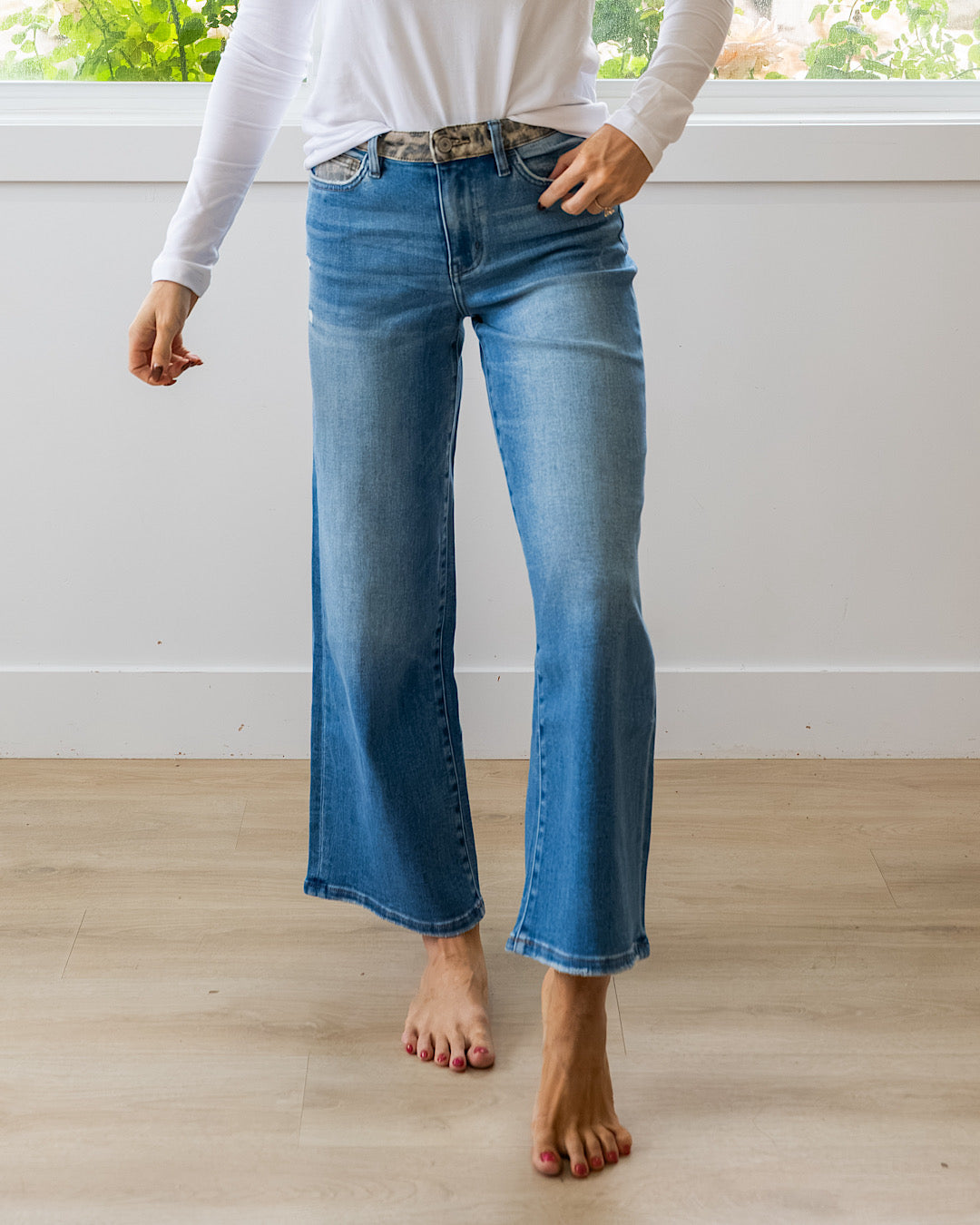 NEW! Vervet Kristen Leopard Contrast Wide Leg Jeans