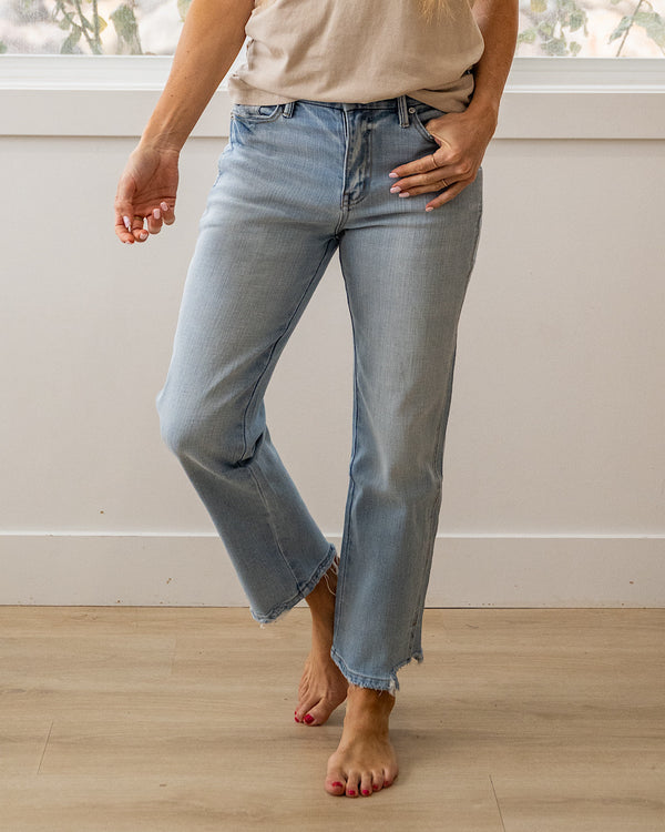 NEW! KanCan Darci Side Slit Straight Jeans KanCan