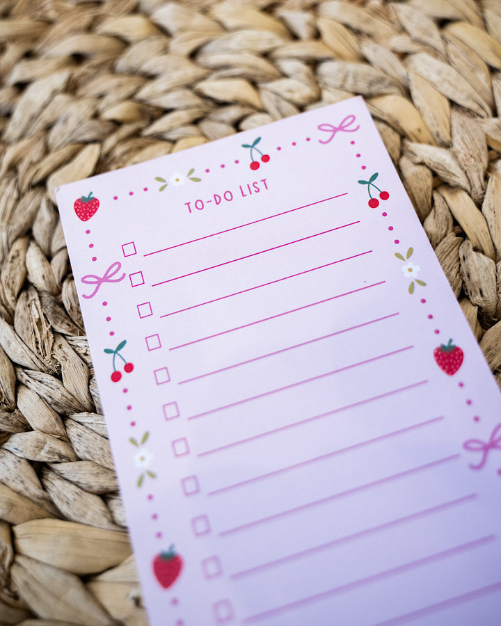 NEW! Berries & Bows To Do List Notepad Pippi