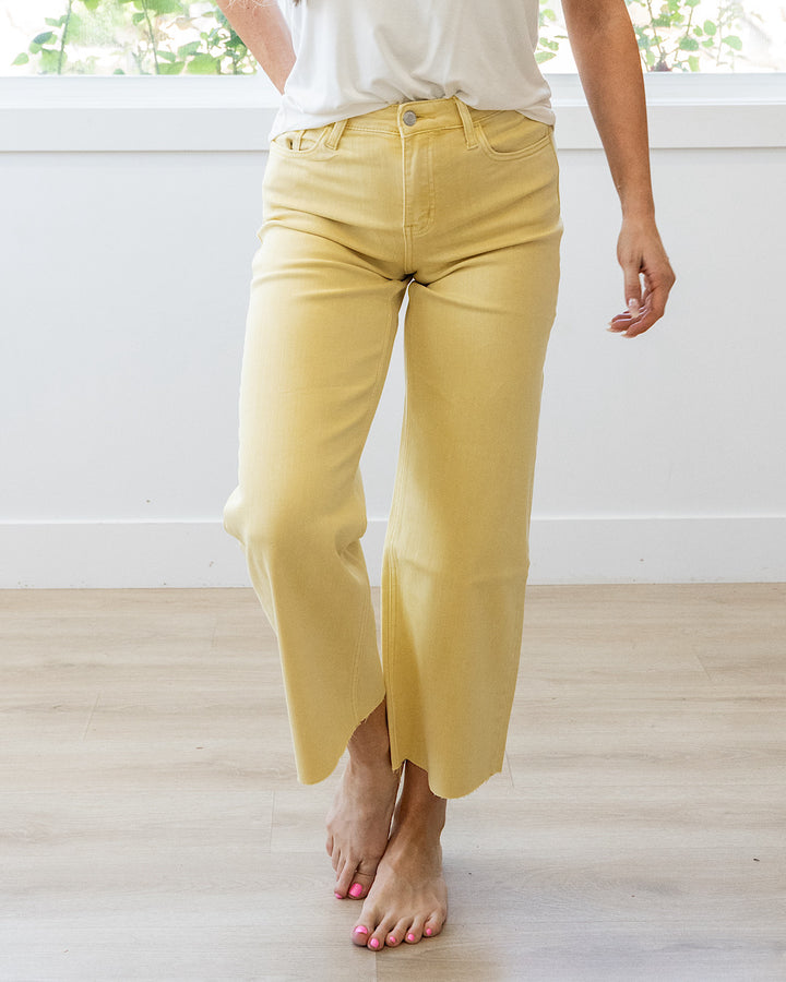 NEW! Vervet Skye Wide Leg Non Distressed Crop Jeans - Baby Yellow