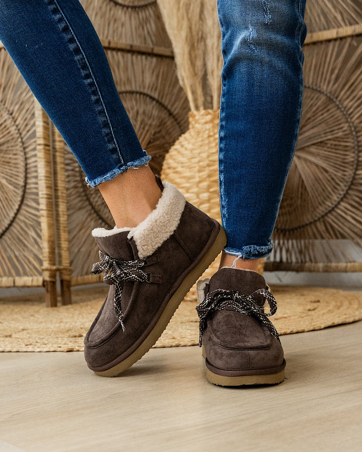 NEW! Very G Cherilyn Slip On Bootie - Chocolate Very G