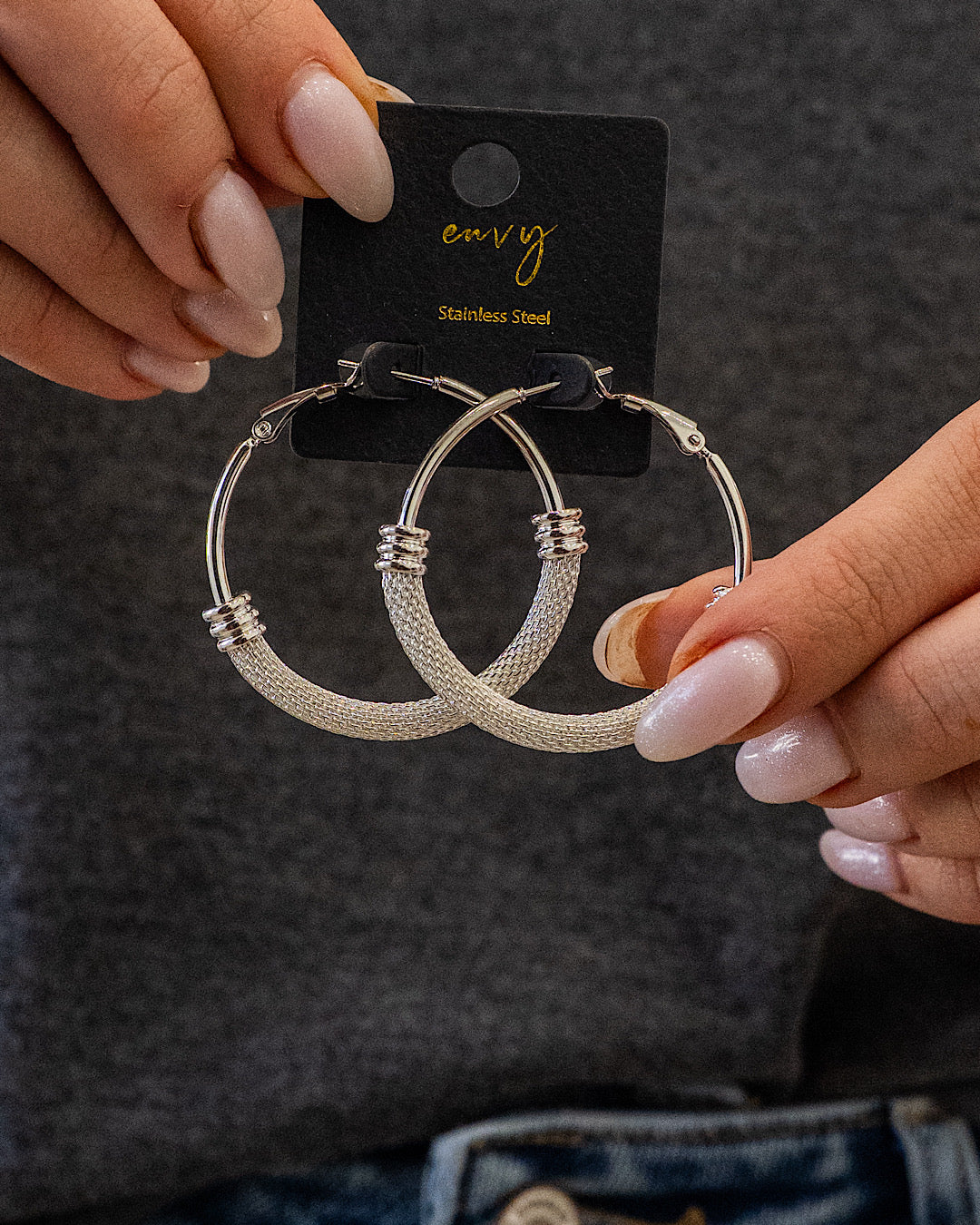 Stainless Steel Mesh Chain Hoop Earrings - Silver Trendy Wholesale