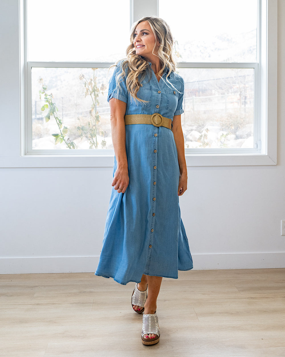 Este Belted Midi Dress - Chambray Mine