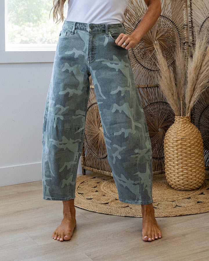 KanCan Lena Camo Barrel Jeans KanCan