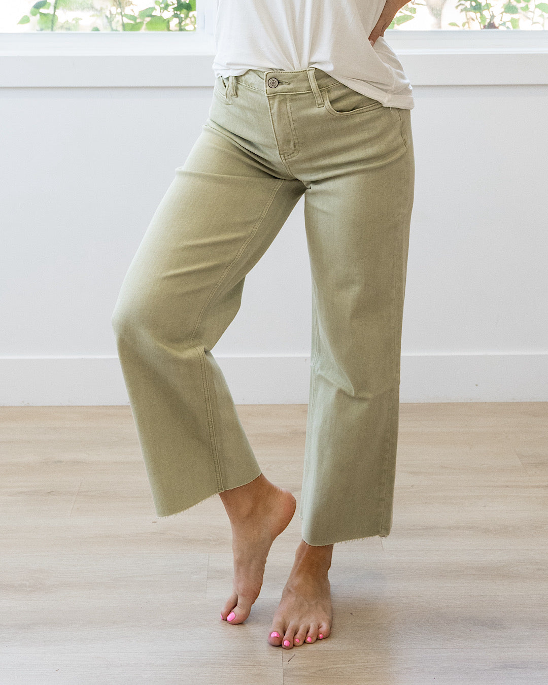 NEW! Vervet Skye Wide Leg Non Distressed Crop Jeans - Olive