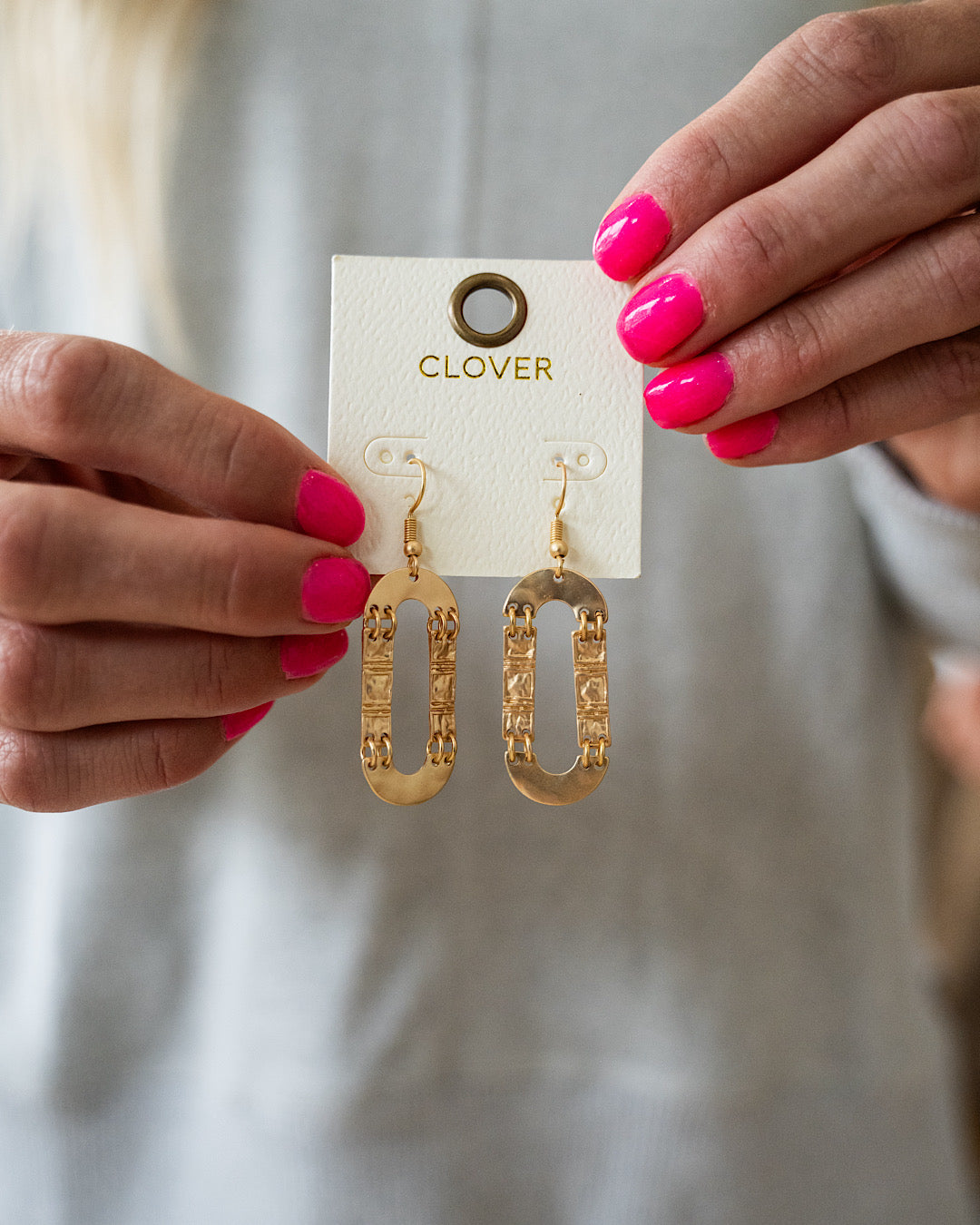 NEW! Textured Metal Geometric Dangle Earrings - Gold