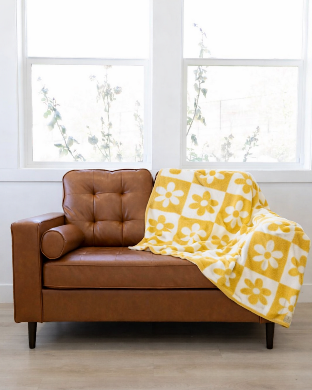 Comfy Luxe Throw Blanket - Color Options Available! Comfy Luxe Daisy Checkered
