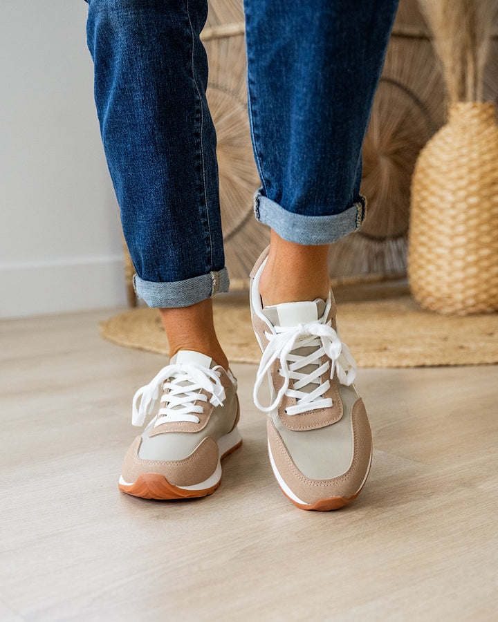 Very G Joel Sneakers - Taupe Very G