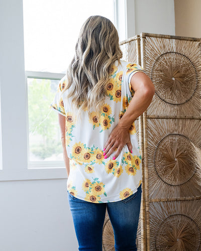 Sunflower Pocket Top  Heimish   