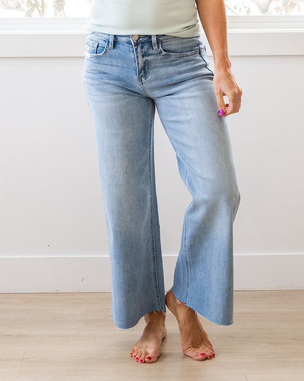 NEW! Vervet Tiff Wide Leg Jeans Vervet
