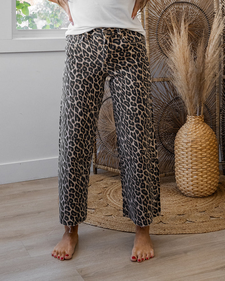 NEW! Vervet Skye Wide Leg Non Distressed Crop Jeans - Leopard Vervet