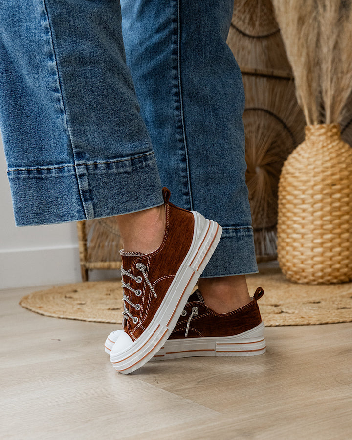 Very G Aman Velvet Sneakers - Tan Very G