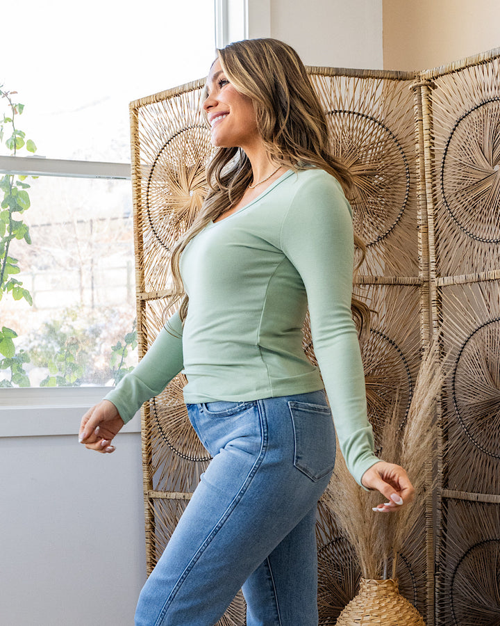 NEW! Jess Long Sleeve Knit Scoop Neck Top - Mint