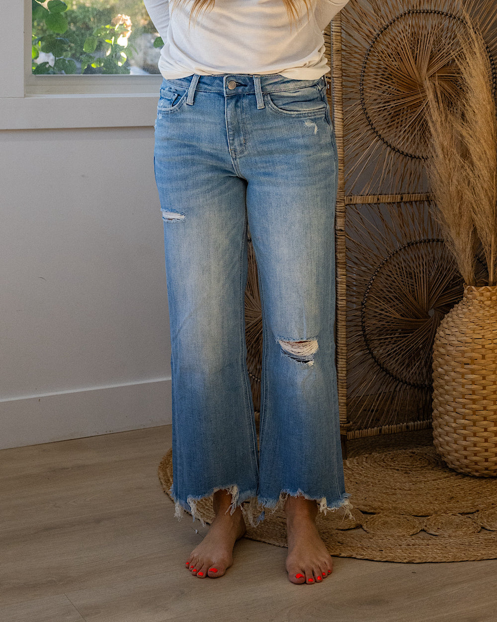 NEW! Lovervet Kaylee Distressed Wide Leg Jeans Lovervet