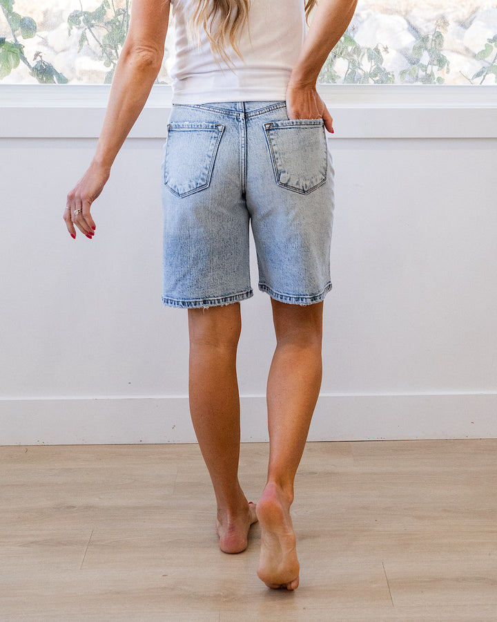 NEW! KanCan Londyn Bermuda Jean Shorts KanCan