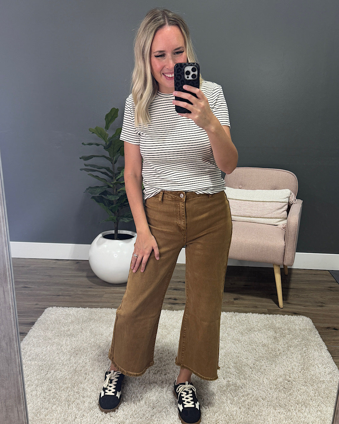 Shauna Striped Short Sleeve Top - Cream & Black Thread & Supply