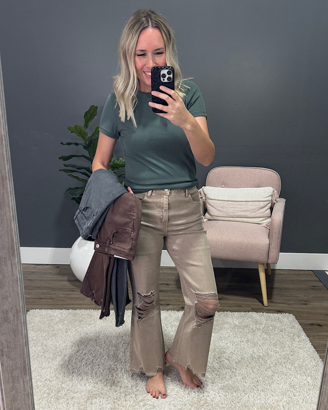 Gia Wide Leg Distressed Cropped Jeans - Ash Black Zenana