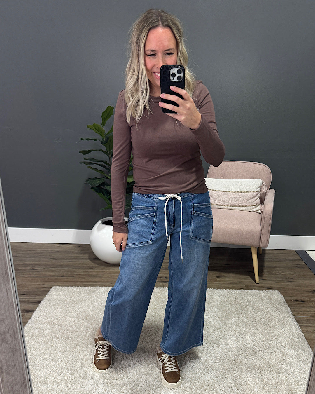 Vervet Natasha Drawstring Wide Leg Jeans Vervet