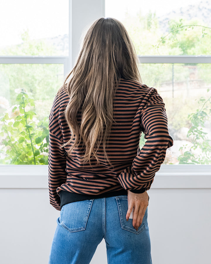 NEW! Ampersand Ave Performance Fleece University Pullover - Chai Stripe