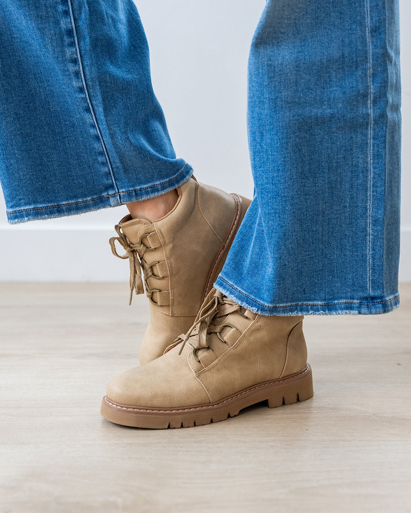 NEW! Corkys Campfire Boots - Almond