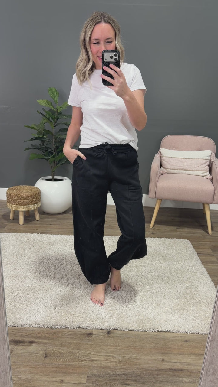 NEW! Rae Mode Fleece Cocoon Joggers - Black Rae Mode