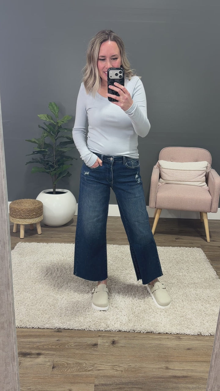 KanCan Bella Cropped Wide Jeans KanCan