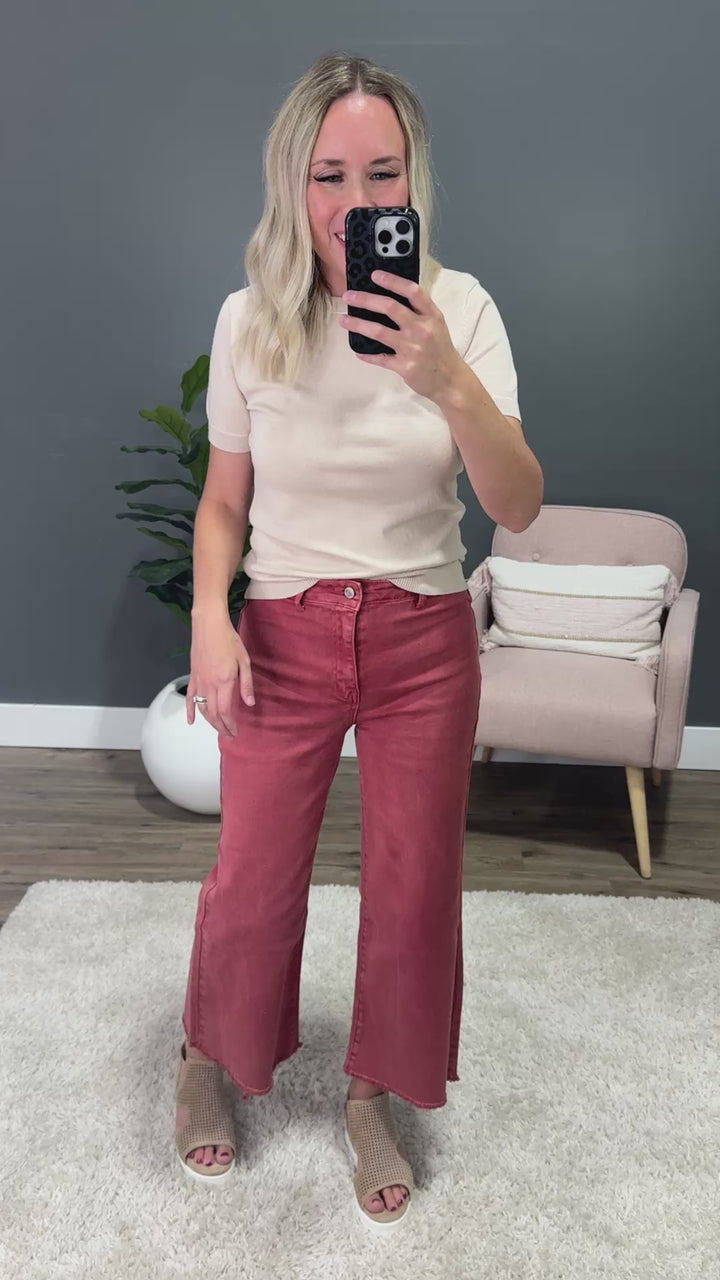 Larkin Short Sleeve Sweater - Almond Staccato