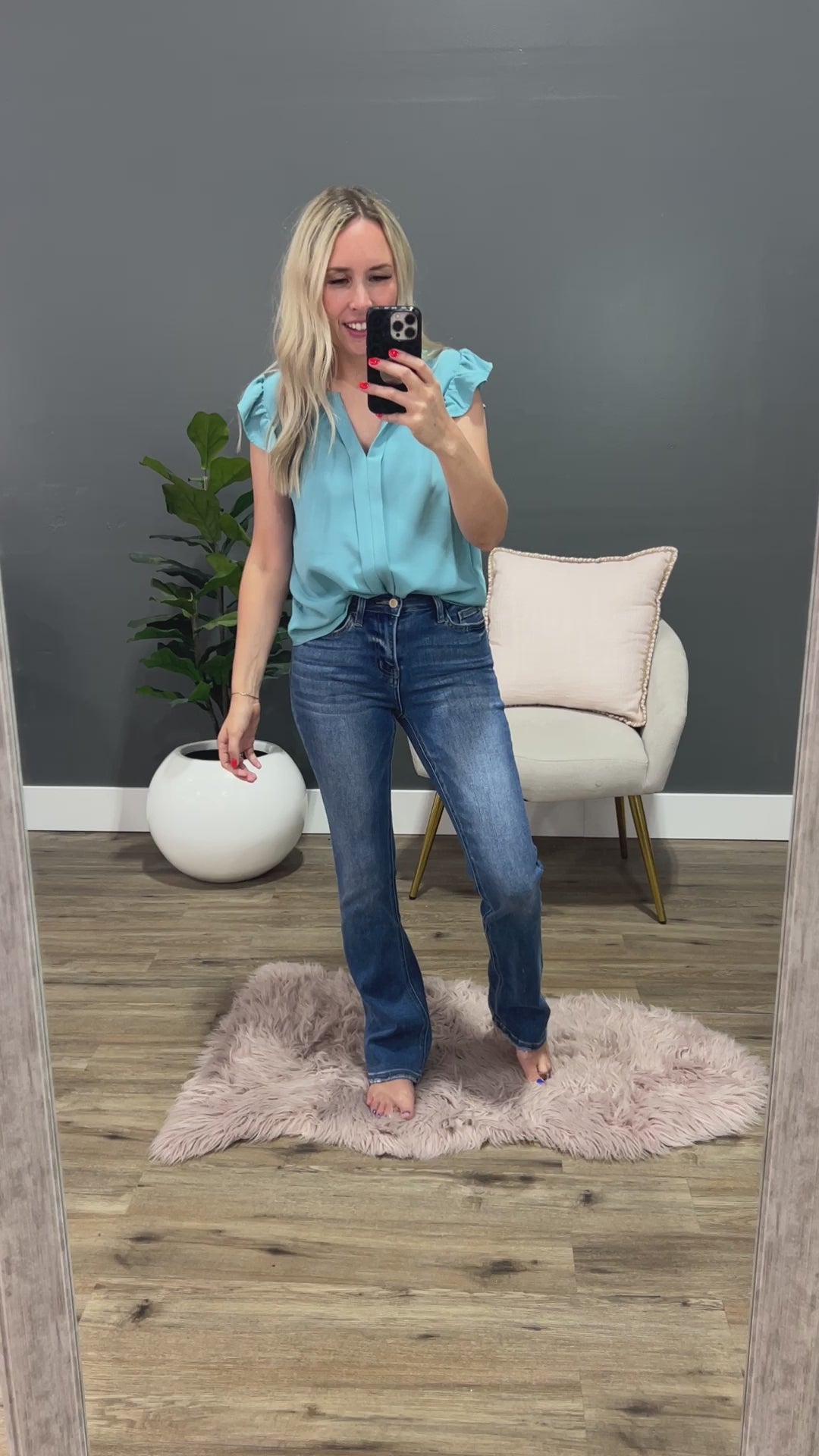 Leann Split Neck Flutter Sleeve Top - Mint Blue